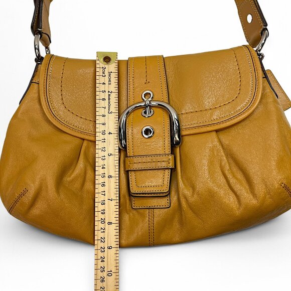 Coach yellow Golden Rod SoHo Pleated leather Handbag Snap Closure Pockets - Picture 15 of 16